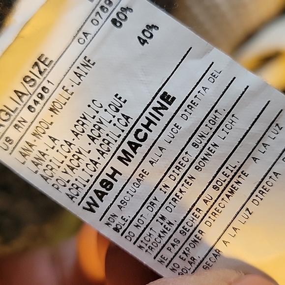 Sisely SKI Style Sweater - Picture 6 of 6